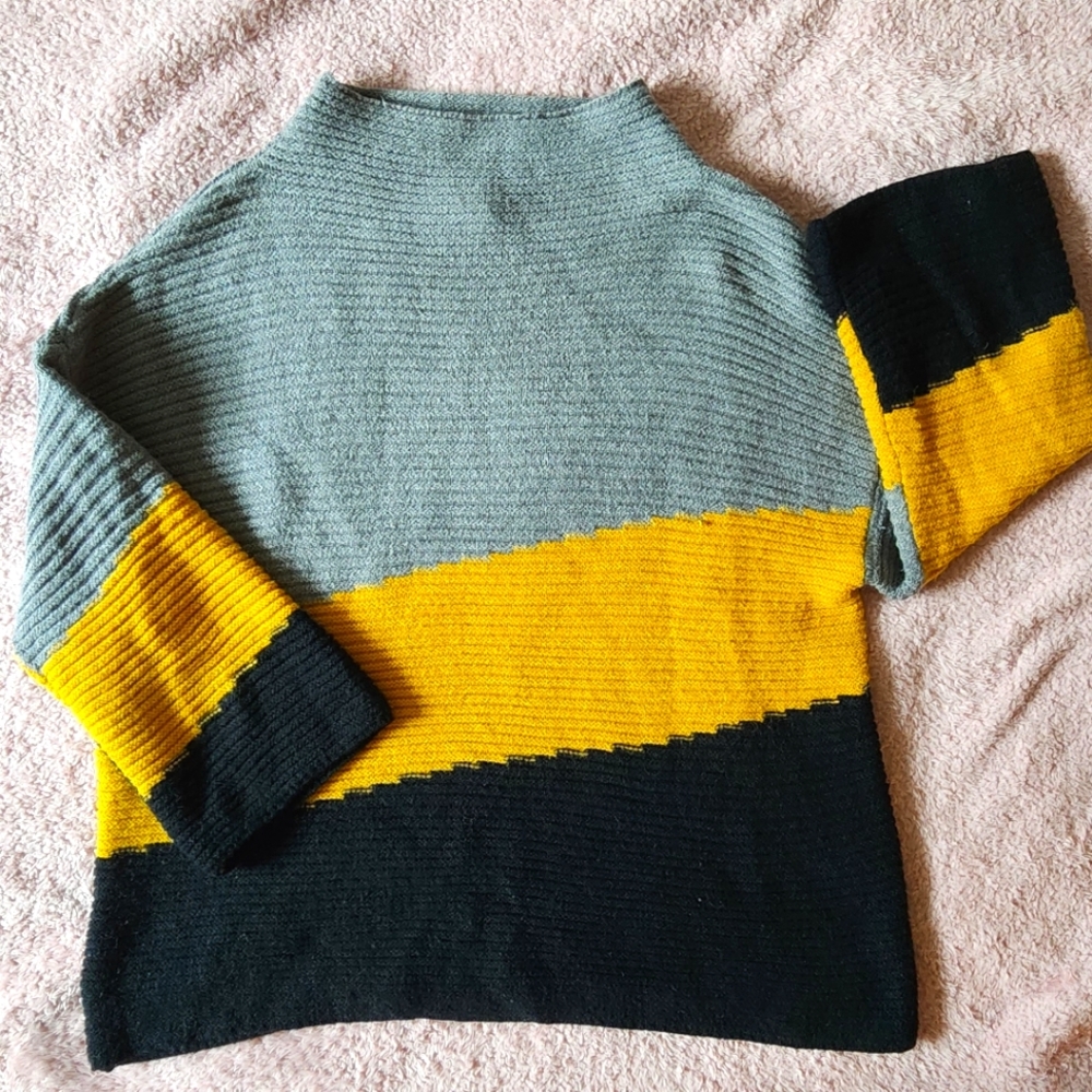 Oliver Mockneck Cowl Sweater Three-quarter Sleeve | size small | color block